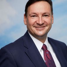 headshot-paul-karpecki-od